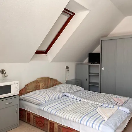 Klassz Apartmanhaz Apartment Balatonfured