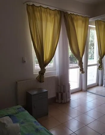 Apartment Klassz Apartmanhaz *