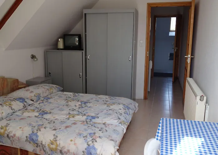 Klassz Apartmanhaz Appartement *