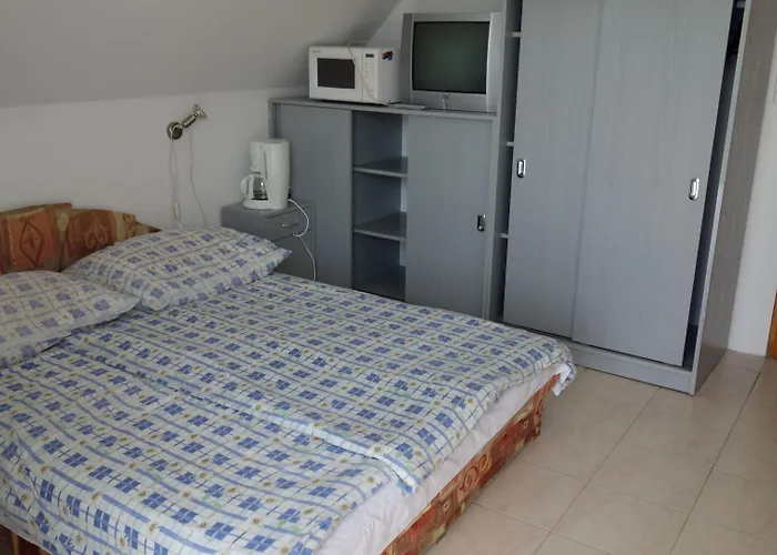 Klassz Apartmanhaz * Балатонфюред