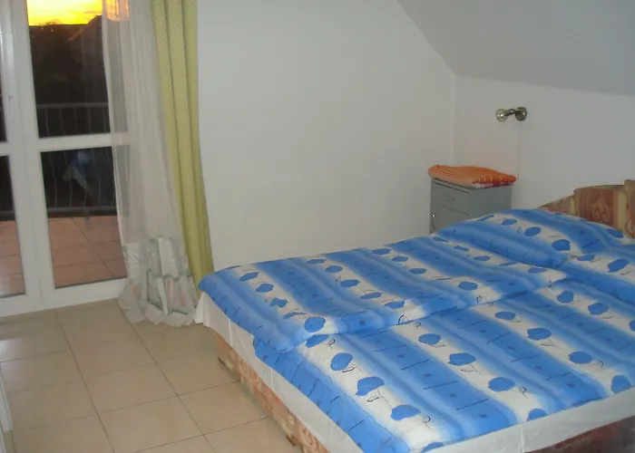 Klassz Apartmanhaz Daire
