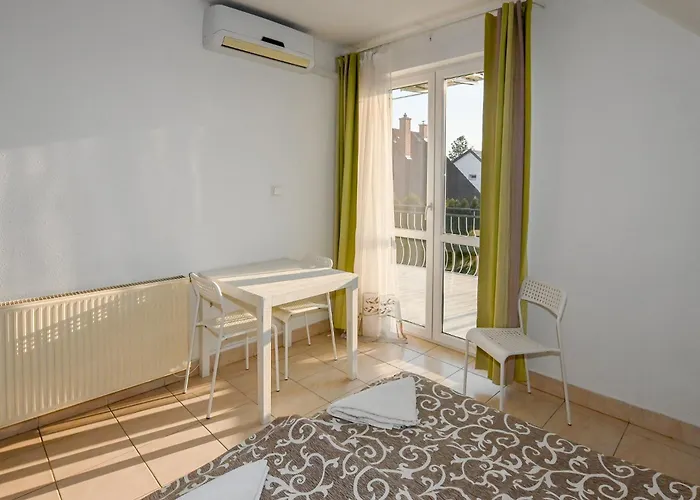 Appartement Klassz Apartmanhaz *